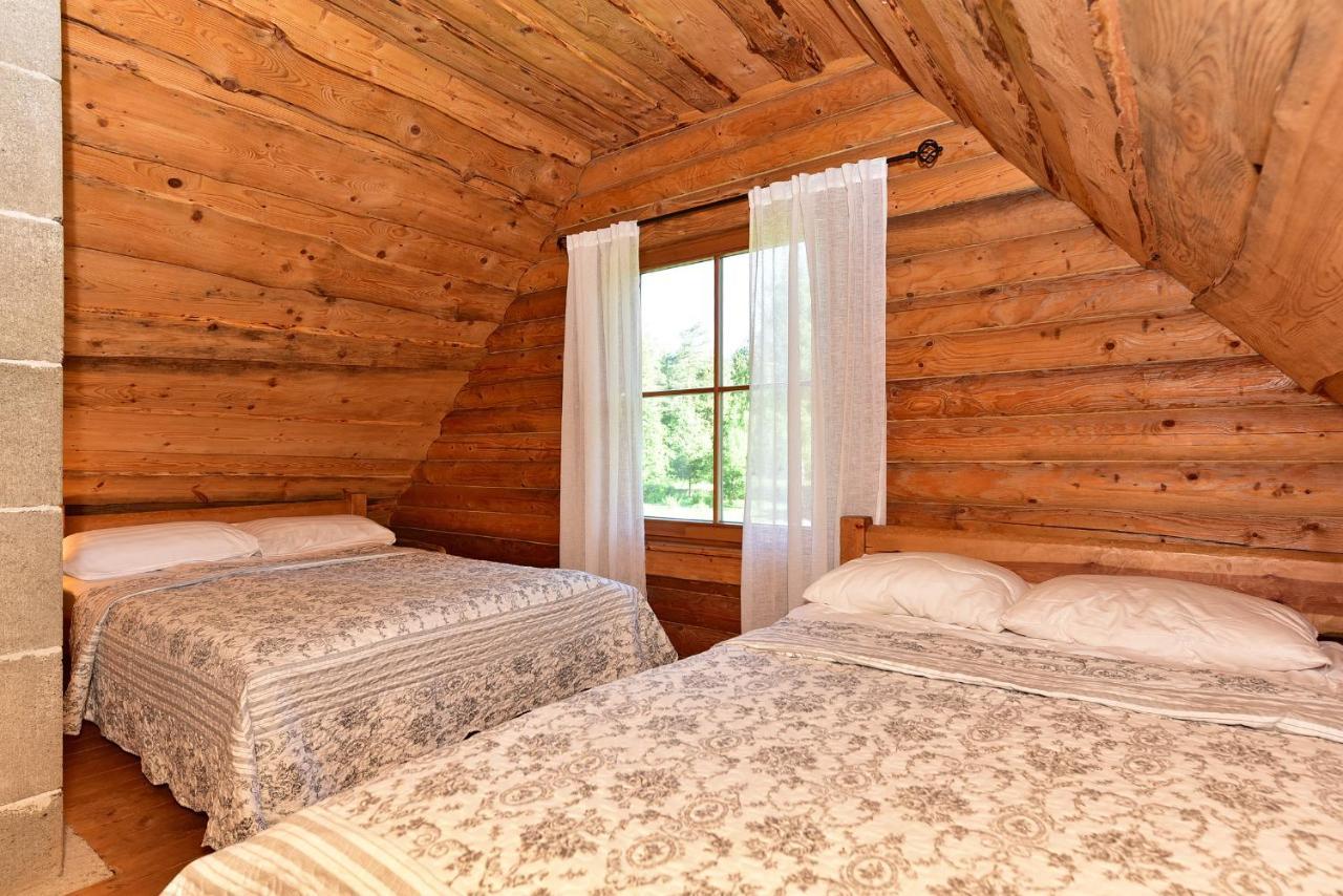 Vila Loreta - Namelis Su Pirtimi Dudoryne Exteriör bild