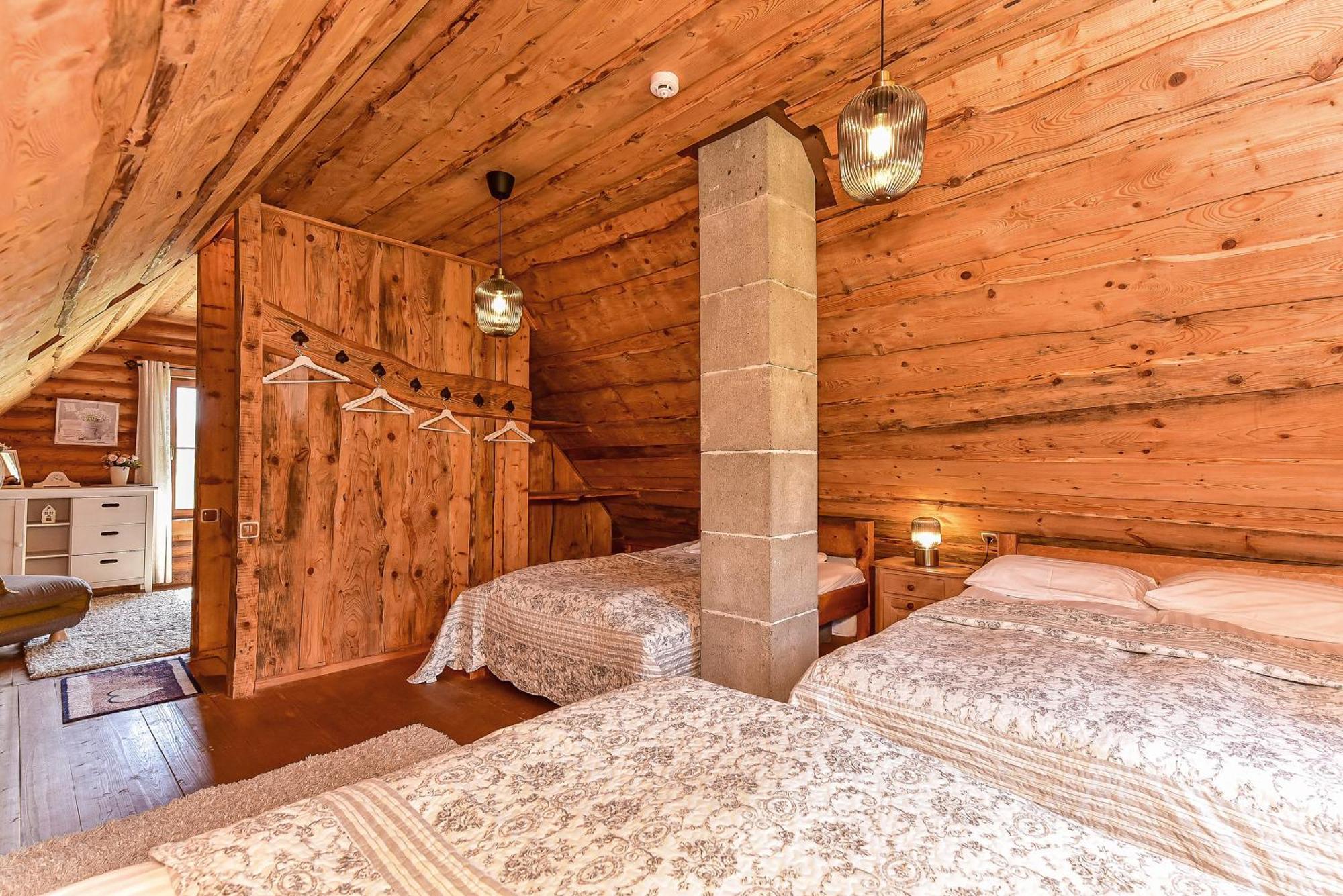 Vila Loreta - Namelis Su Pirtimi Dudoryne Exteriör bild